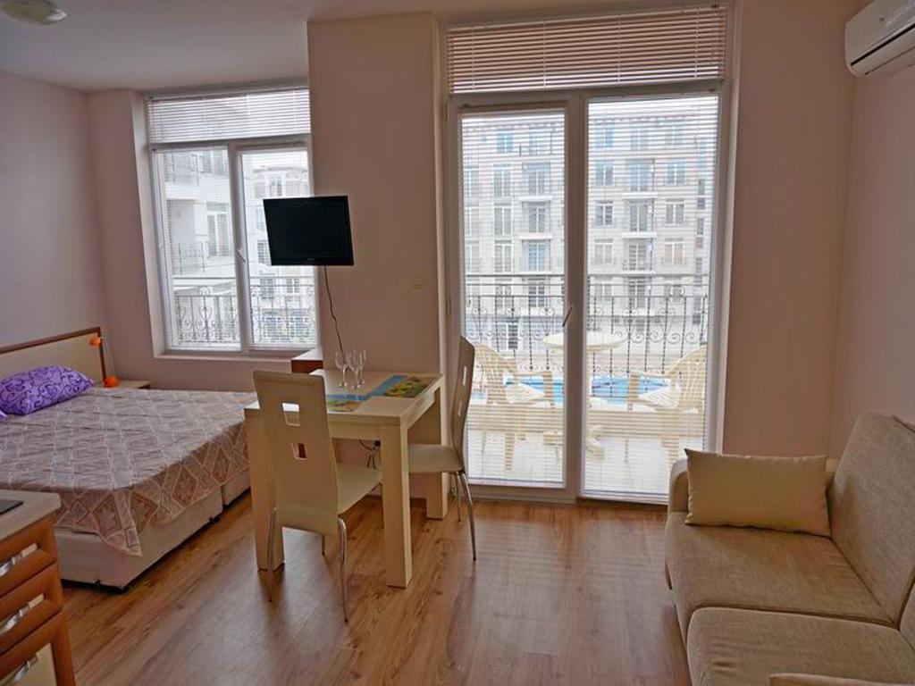 Gt Down Park Apartments Sunny Beach Kamer foto